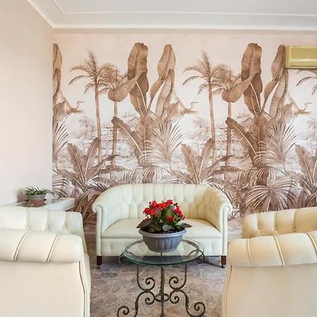 Top Floor Apartment Near Historic Fortino 卡塔尼亚 外观 照片