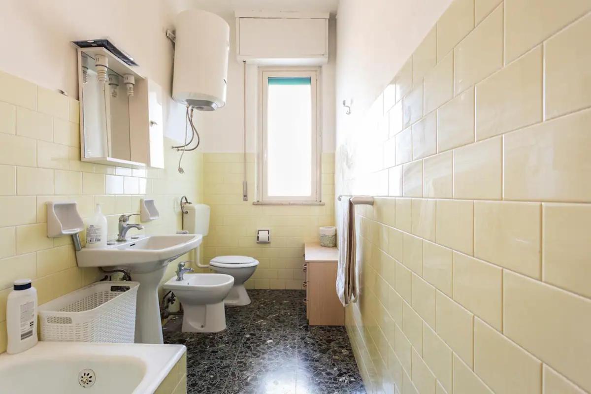 Top Floor Apartment Near Historic Fortino 卡塔尼亚 外观 照片
