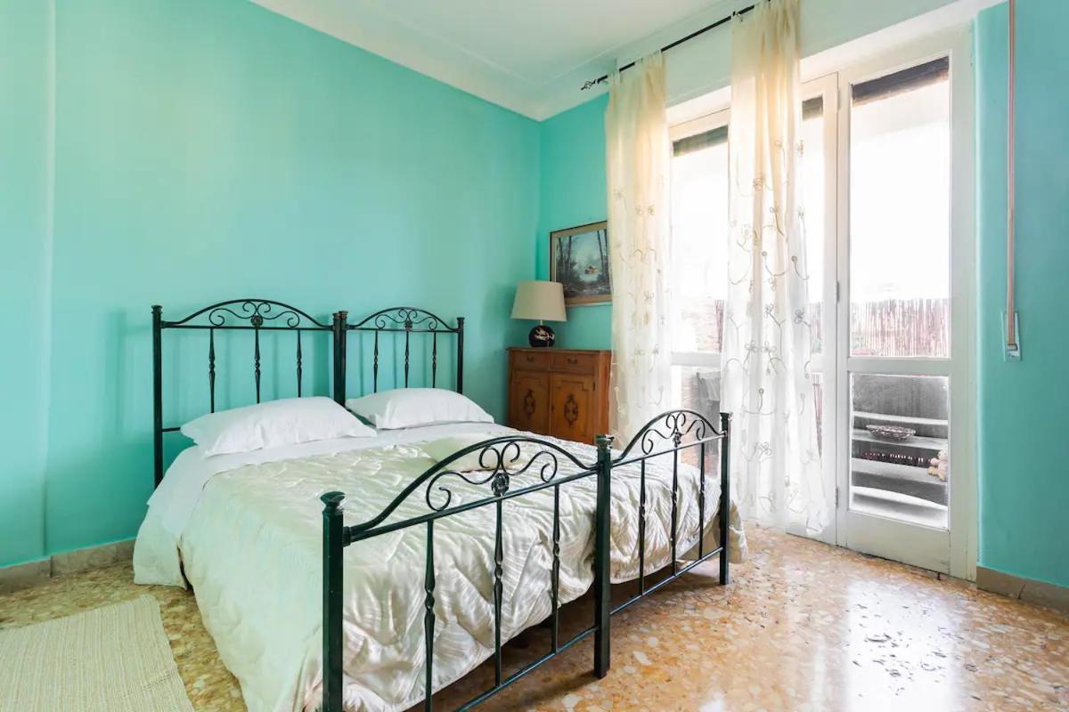 Top Floor Apartment Near Historic Fortino 卡塔尼亚 外观 照片